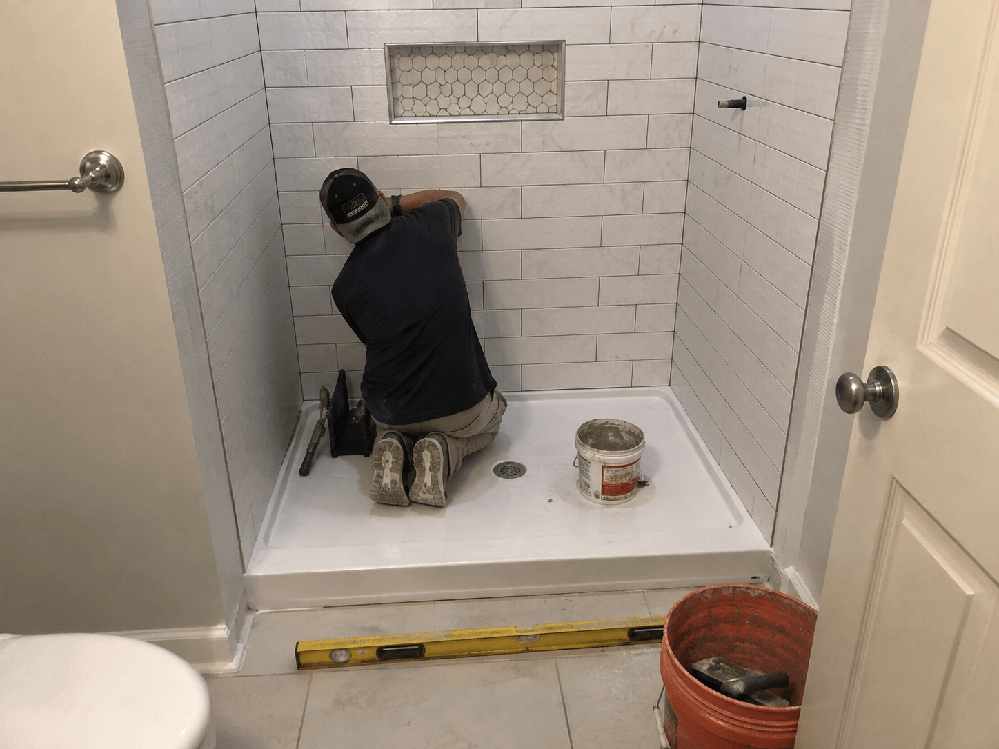 Shower services by Walfredo Lopez Contractor